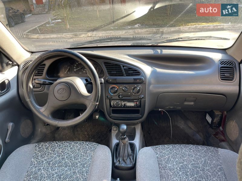 Седан Daewoo Lanos 2008 в Рівному