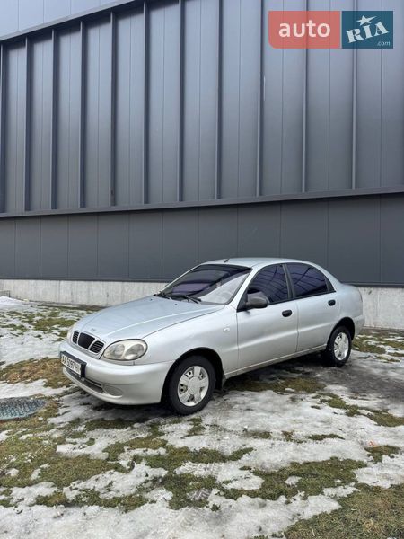 Седан Daewoo Lanos 2008 в Києві
