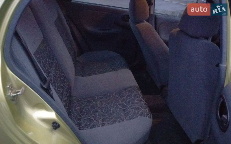 Седан Daewoo Lanos 2006 в Киеве