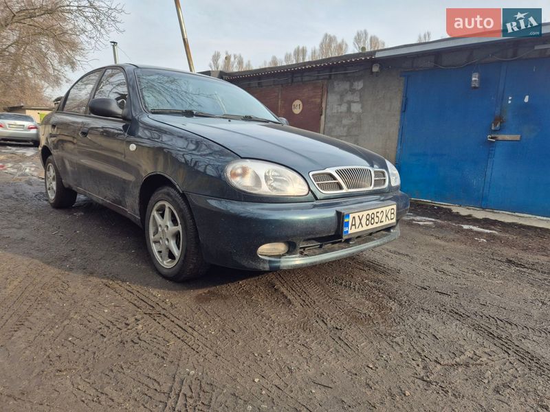 Седан Daewoo Lanos 2005 в Новомосковську