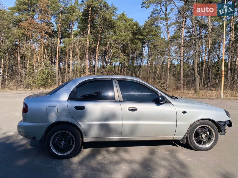Седан Daewoo Lanos 2007 в Соснівці