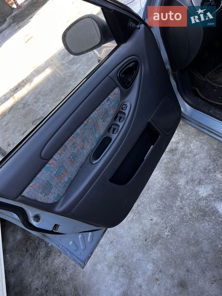 Седан Daewoo Lanos 2005 в Киеве