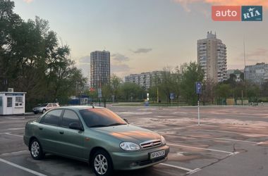 Седан Daewoo Lanos 2010 в Запоріжжі