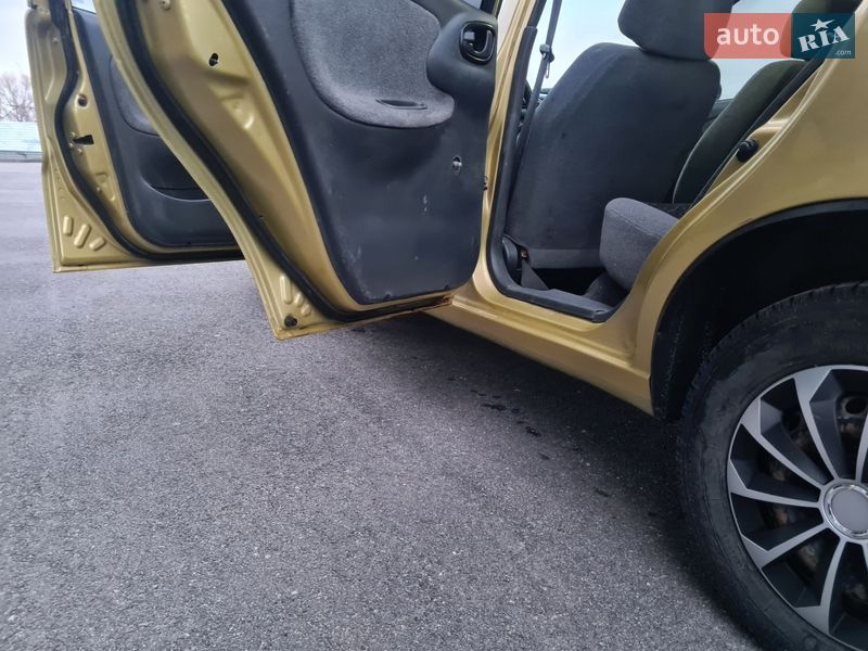 Седан Daewoo Lanos 2007 в Харкові