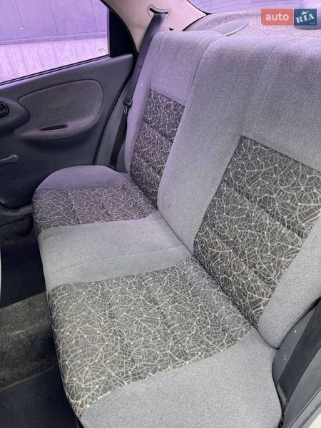 Седан Daewoo Lanos 2008 в Києві