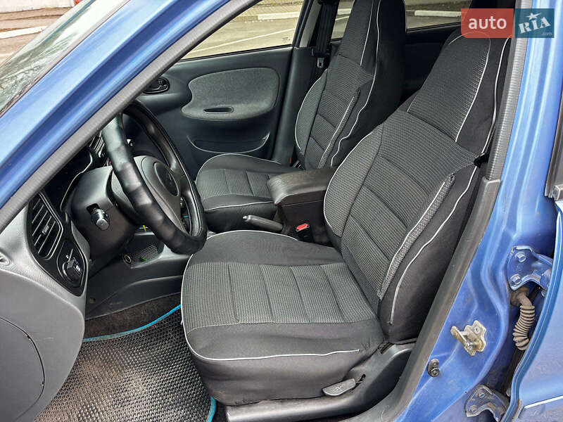 Седан Daewoo Lanos 2006 в Запорожье