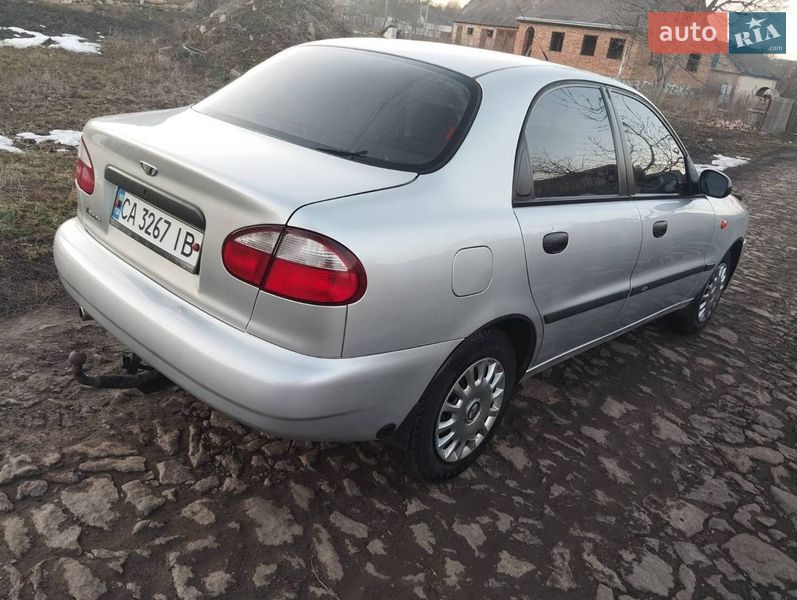 Седан Daewoo Lanos 2009 в Умані