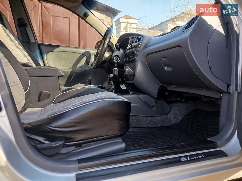 Седан Daewoo Lanos 2005 в Черкасах