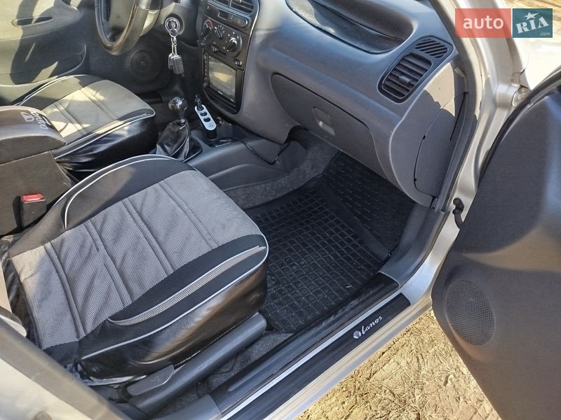 Седан Daewoo Lanos 2005 в Черкасах