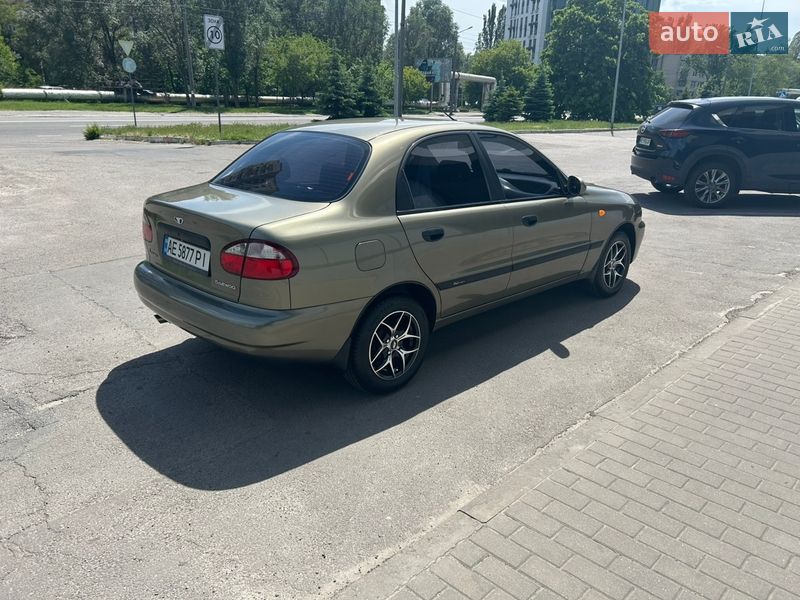 Седан Daewoo Lanos 2005 в Дніпрі