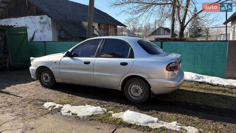 Седан Daewoo Lanos 2008 в Івано-Франківську
