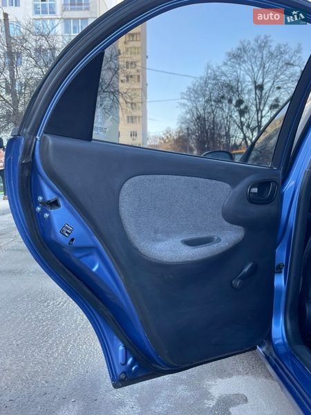 Седан Daewoo Lanos 2006 в Харькове