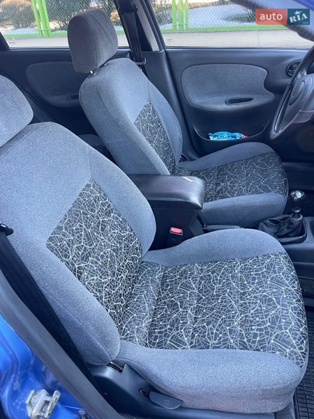 Седан Daewoo Lanos 2006 в Харькове