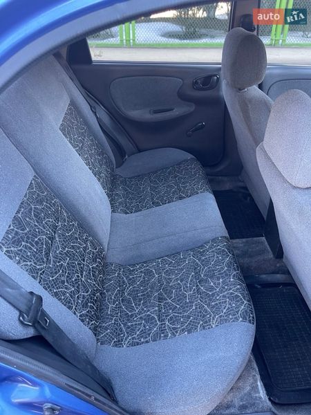 Седан Daewoo Lanos 2006 в Харькове