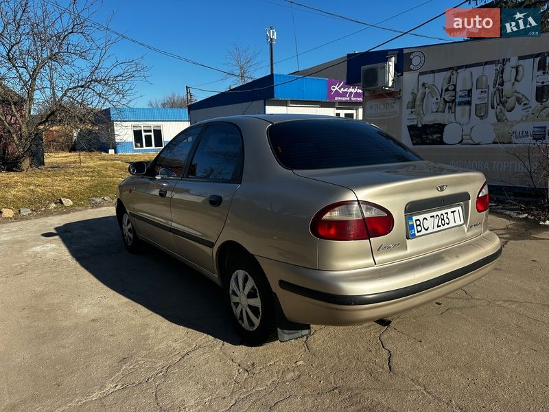 Седан Daewoo Lanos 2004 в Полтаві