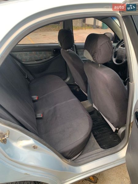 Седан Daewoo Lanos 2005 в Вараше