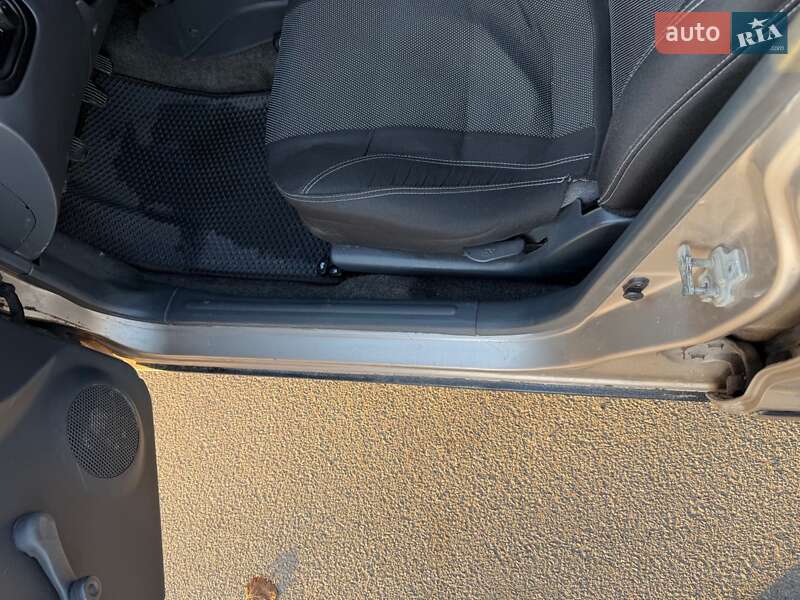 Седан Daewoo Lanos 2008 в Буче