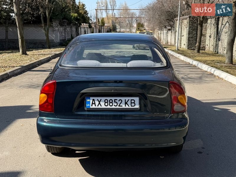 Седан Daewoo Lanos 2005 в Дніпрі