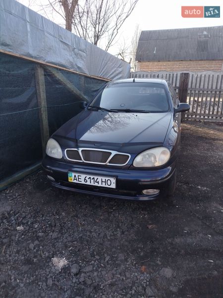 Седан Daewoo Lanos 2004 в Киеве