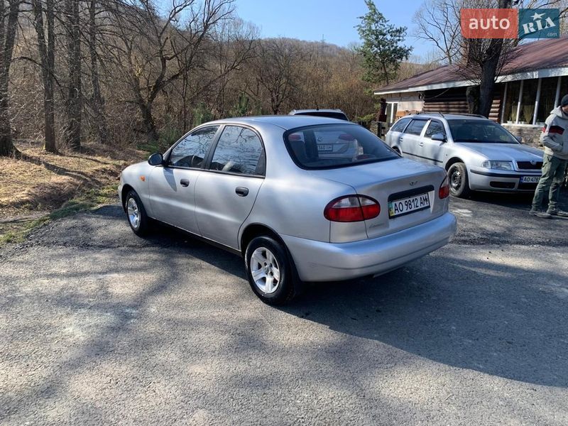 Седан Daewoo Lanos 2008 в Нижних Воротах