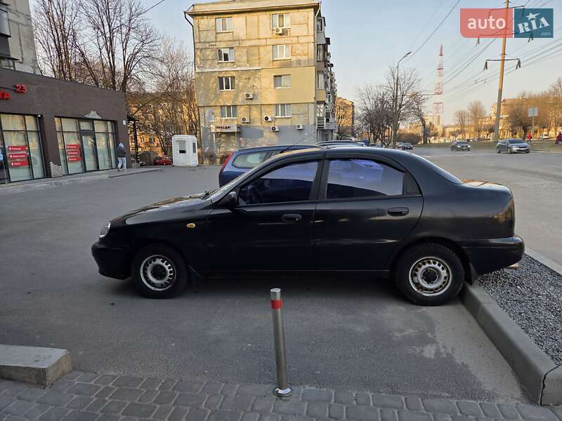 Седан Daewoo Lanos 2008 в Днепре