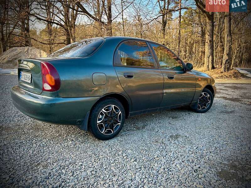 Седан Daewoo Lanos 2005 в Житомире