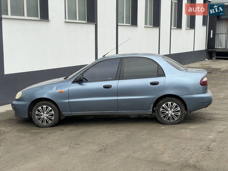 Седан Daewoo Lanos 2008 в Києві