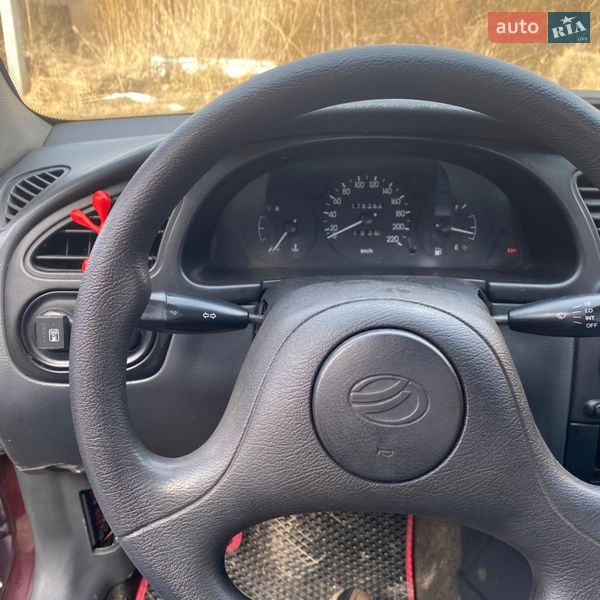 Седан Daewoo Lanos 2009 в Львове