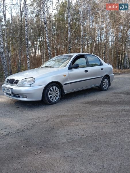 Седан Daewoo Lanos 2006 в Мені
