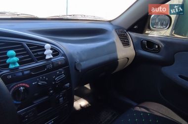 Седан Daewoo Lanos 2004 в Краснограде