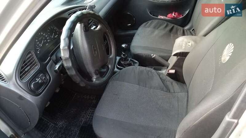Седан Daewoo Lanos 2004 в Полтаве