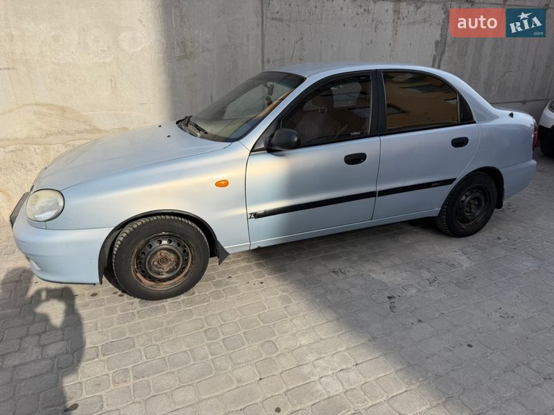Седан Daewoo Lanos 2005 в Днепре