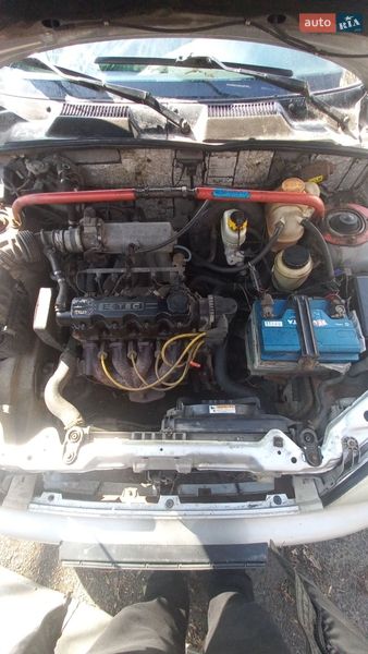 Седан Daewoo Lanos 2003 в Харькове