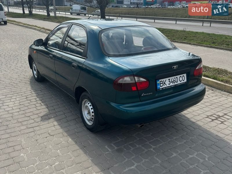 Седан Daewoo Lanos 2007 в Ровно
