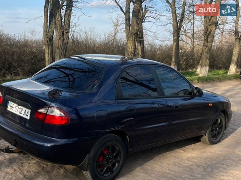 Седан Daewoo Lanos 2004 в Казанці