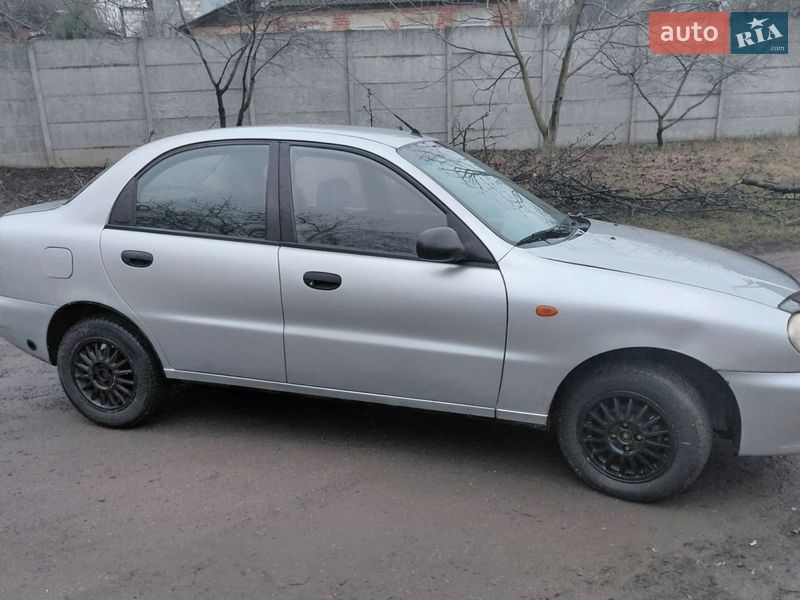 Daewoo Lanos 2004