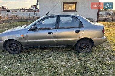 Седан Daewoo Lanos 2008 в Жовкві