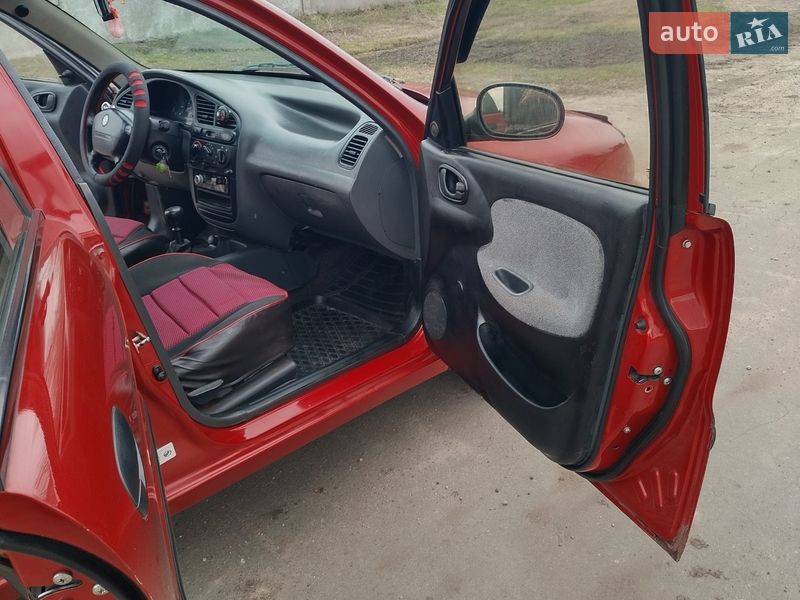 Седан Daewoo Lanos 2008 в Березані