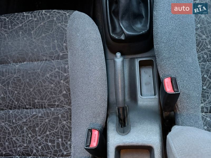 Седан Daewoo Lanos 2006 в Киеве