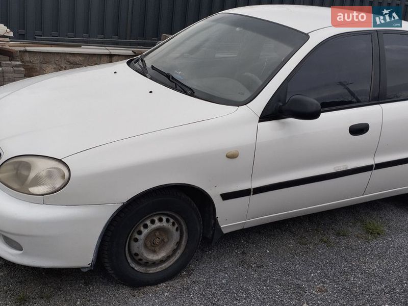 Седан Daewoo Lanos 2002 в Тернополі фото Седан Daewoo Lanos 2002 в Тернополі