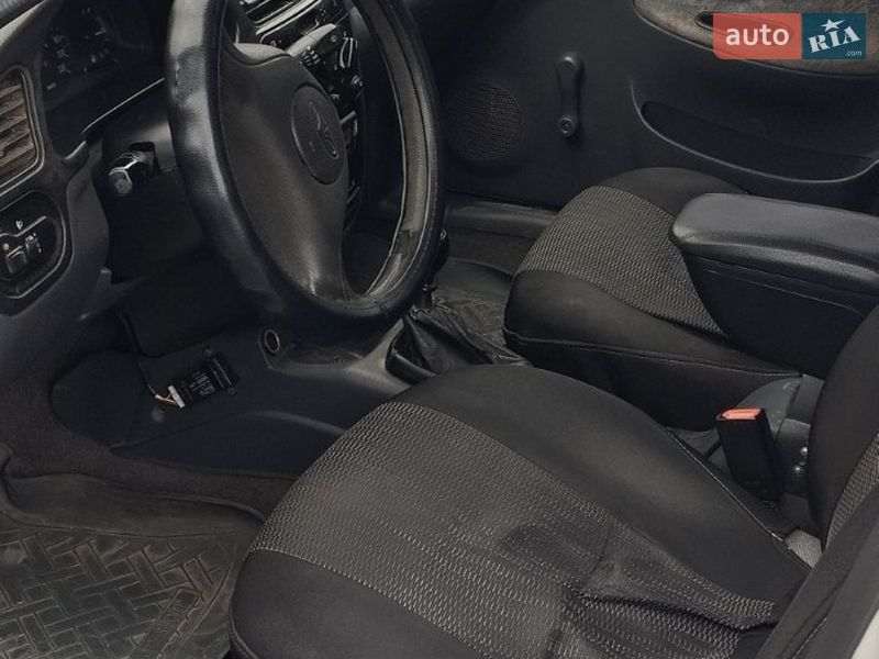 Седан Daewoo Lanos 2002 в Тернополі фото 9 Седан Daewoo Lanos 2002 в Тернополі