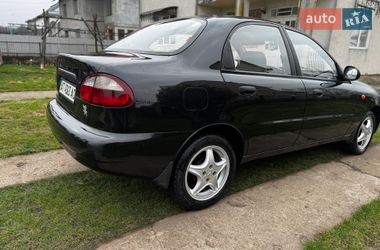 Седан Daewoo Lanos 2009 в Снятине
