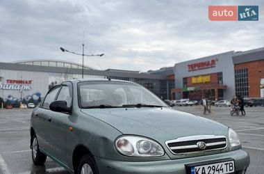 Седан Daewoo Lanos 2009 в Ромнах