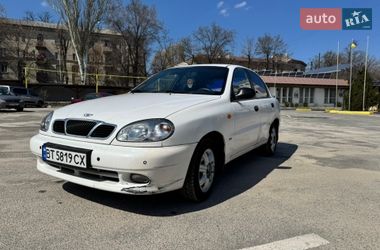 Седан Daewoo Lanos 1998 в Днепре