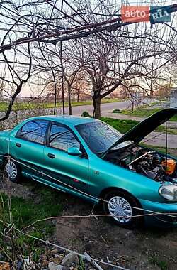 Седан Daewoo Lanos 1998 в Білгороді-Дністровському