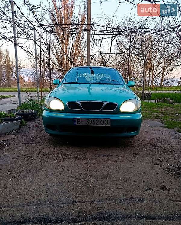 Седан Daewoo Lanos 1998 в Белгороде-Днестровском