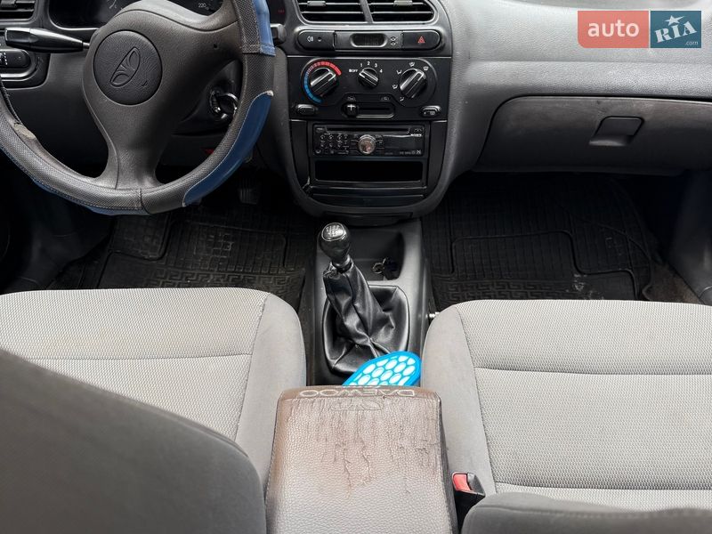 Седан Daewoo Lanos 2006 в Киеве