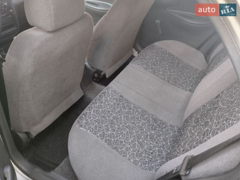 Седан Daewoo Lanos 2010 в Харкові