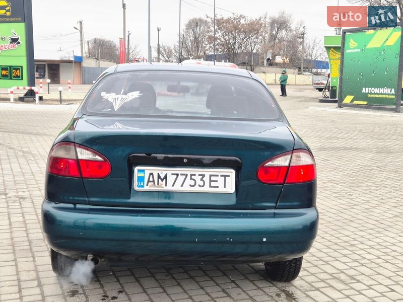 Седан Daewoo Lanos 2005 в Днепре