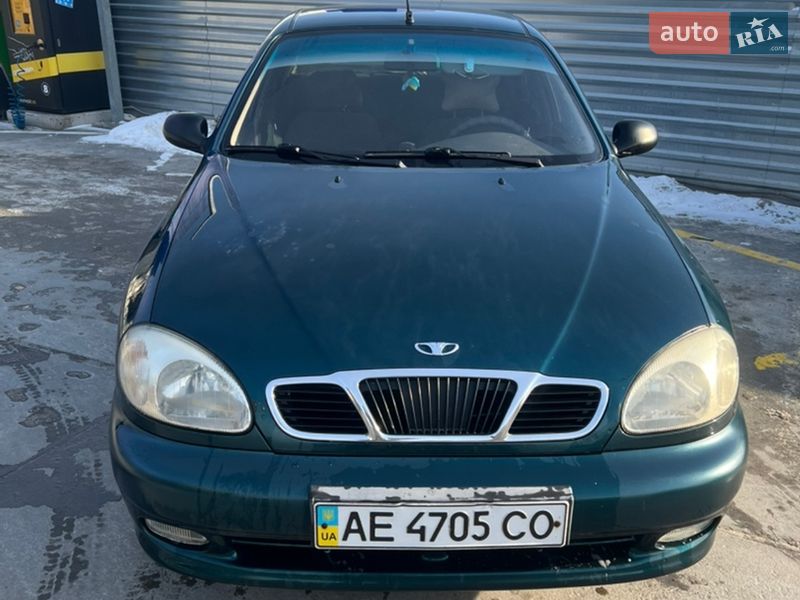 Седан Daewoo Lanos 2005 в Дніпрі